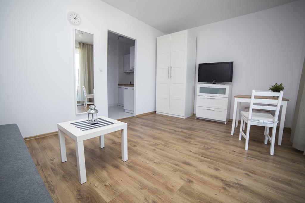 Rentaflat Lilac Apartaments Варшава Экстерьер фото